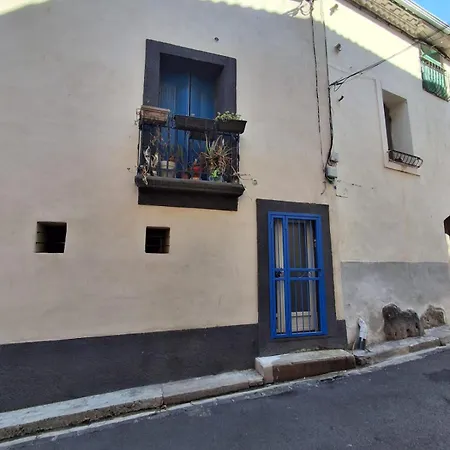 Дом отдыха Authentique Maison De Village A Avec Patio Агд