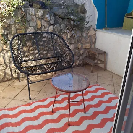 Authentique Maison De Village A Avec Patio 아그